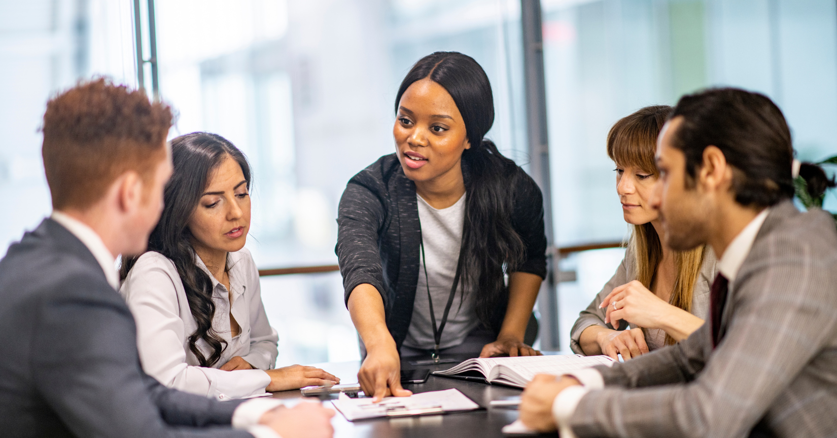 4 Secrets Of Effective Leadership & How To Learn Them