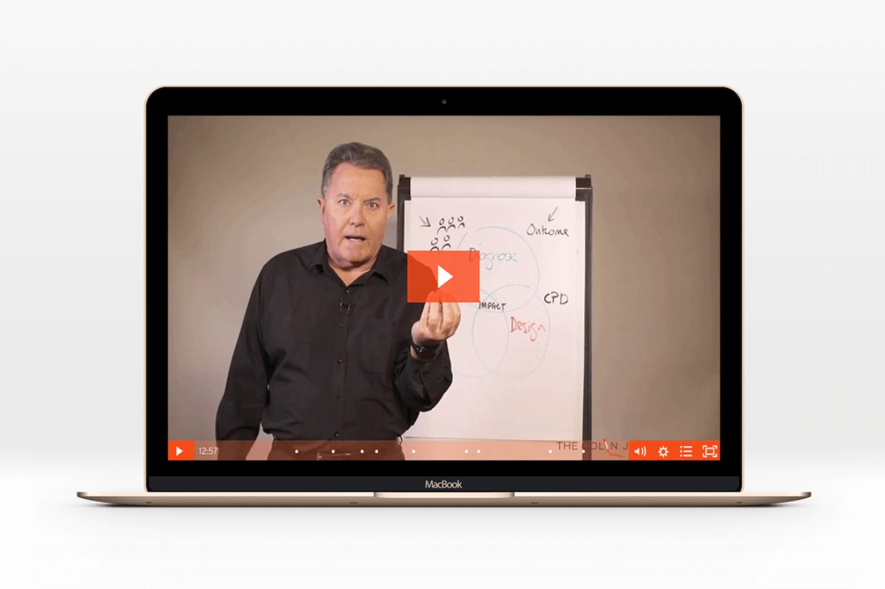 Influence-webinar_MacBook-Gold